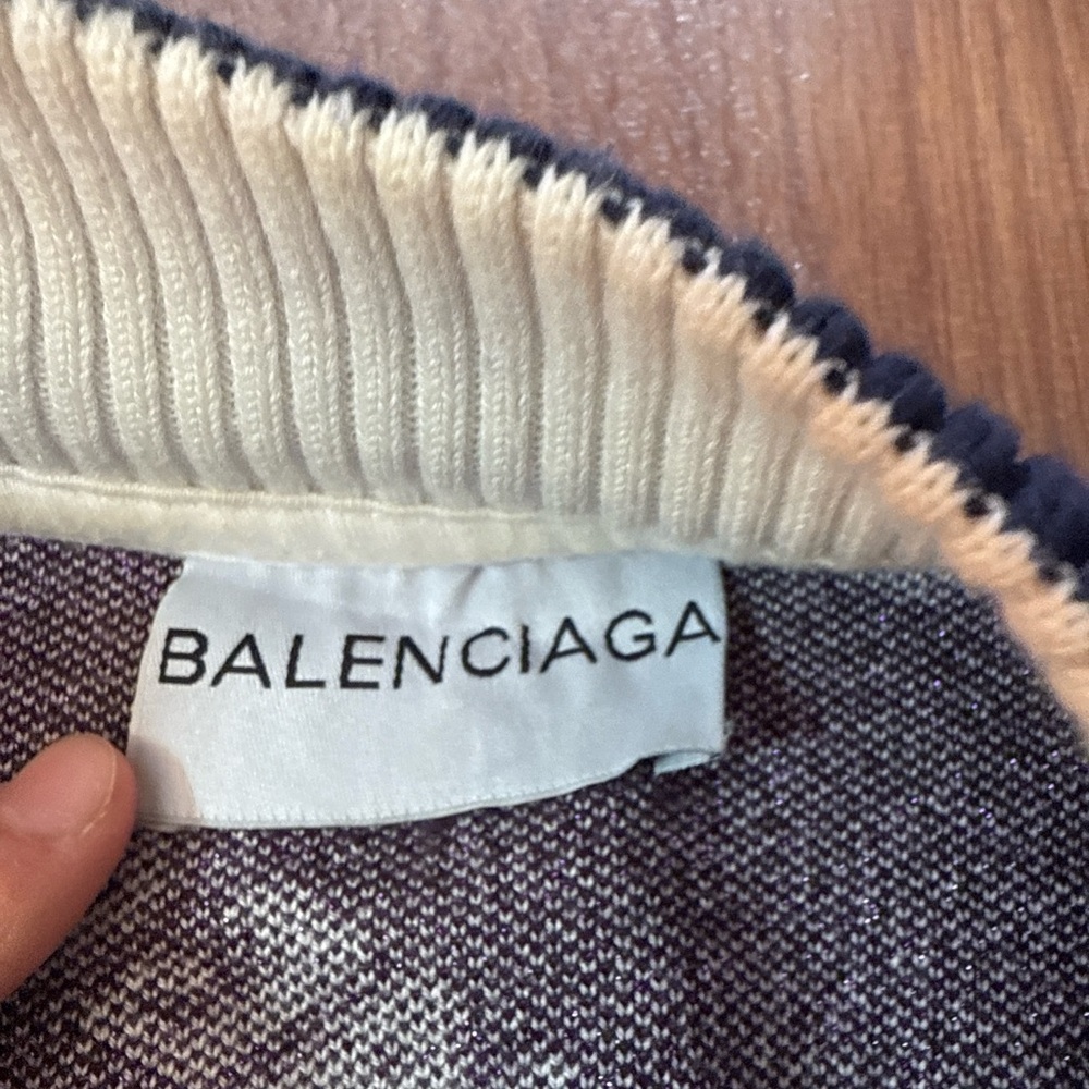 Balenciaga Jacket in Deep Purple with White Accents - Picture 4 of 6
